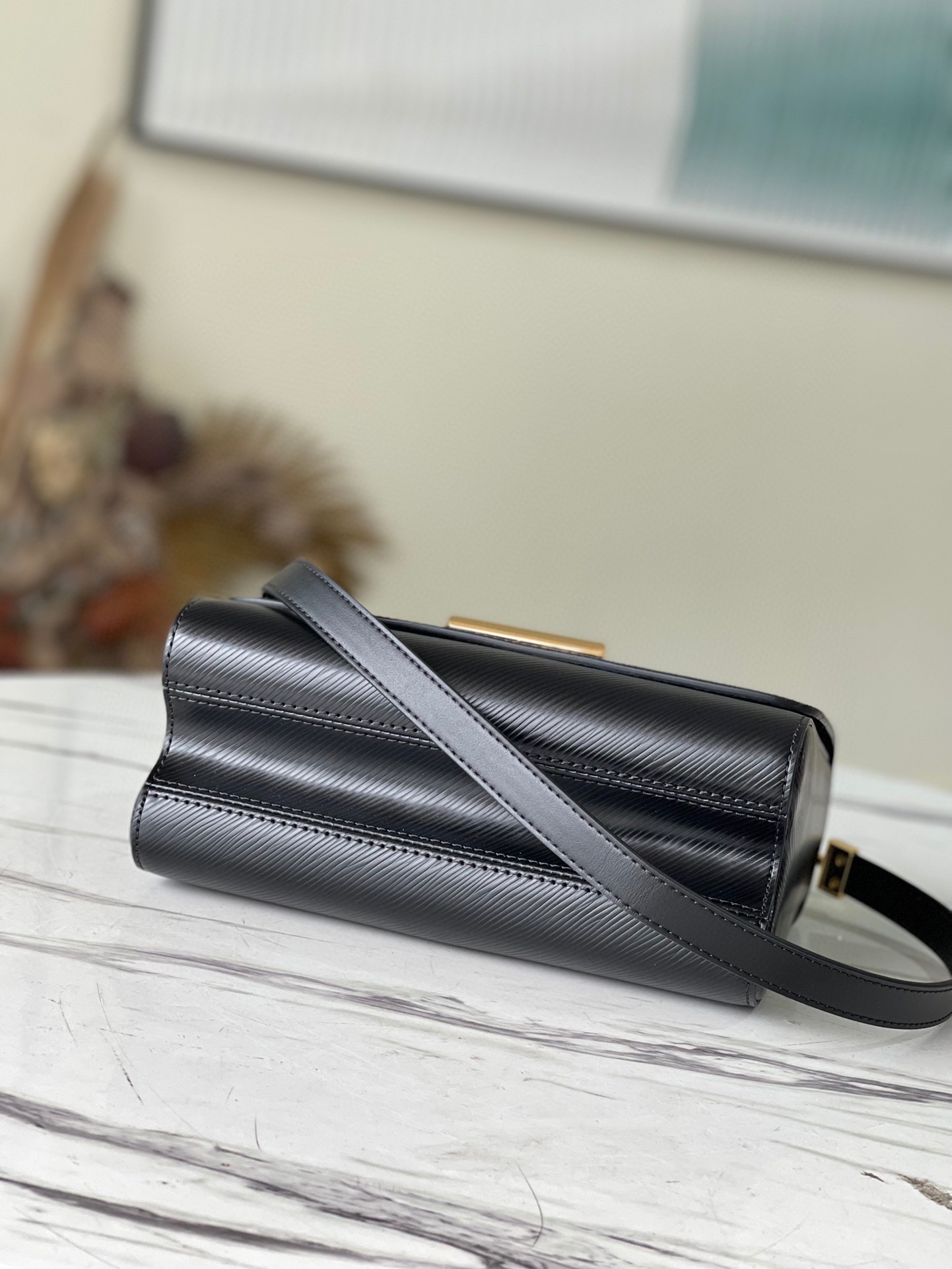 Wholesale Luxury Louis Vuitton Twist Mm M59402 - Image 5