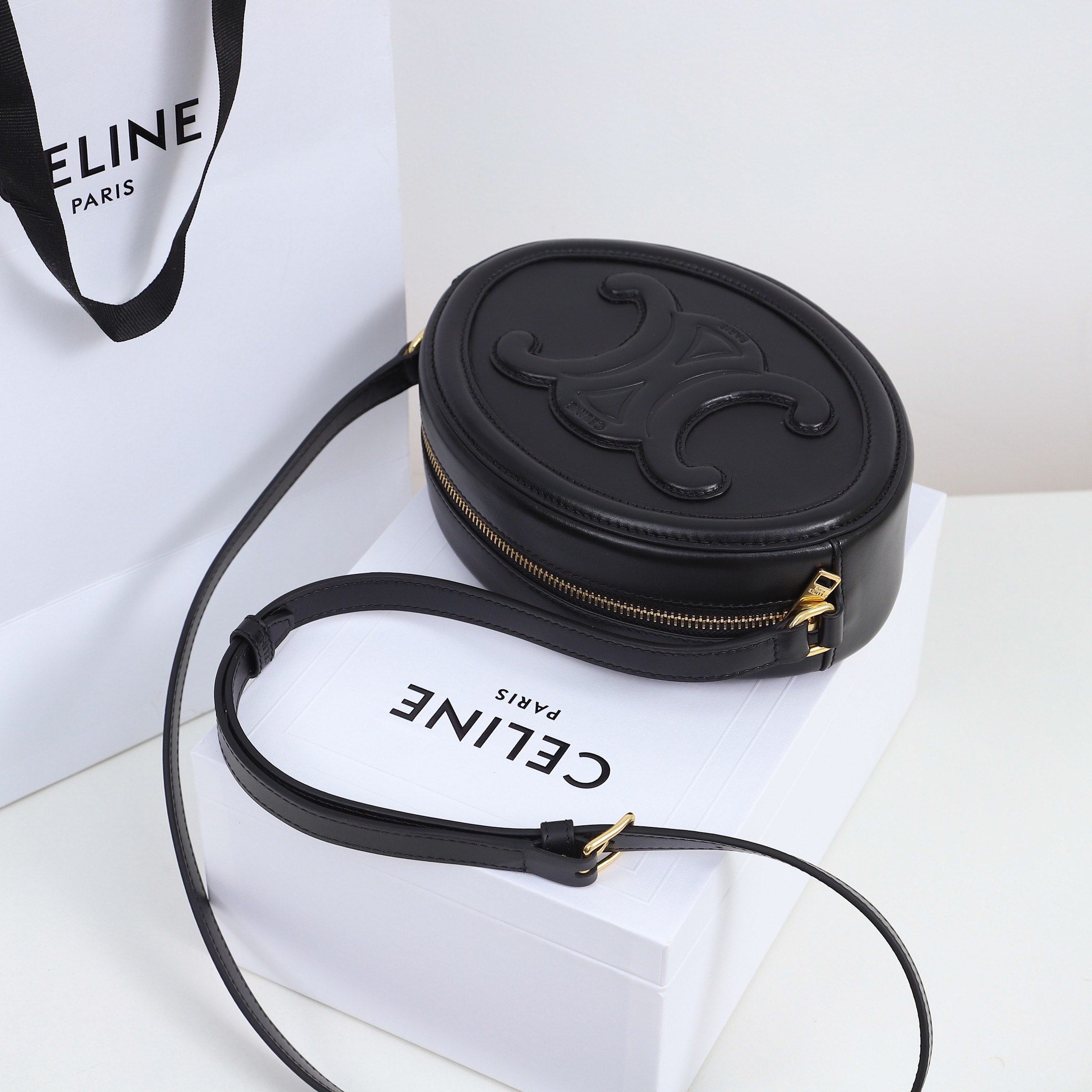 Wholesale Luxury Celine Oval Bag - Image 9