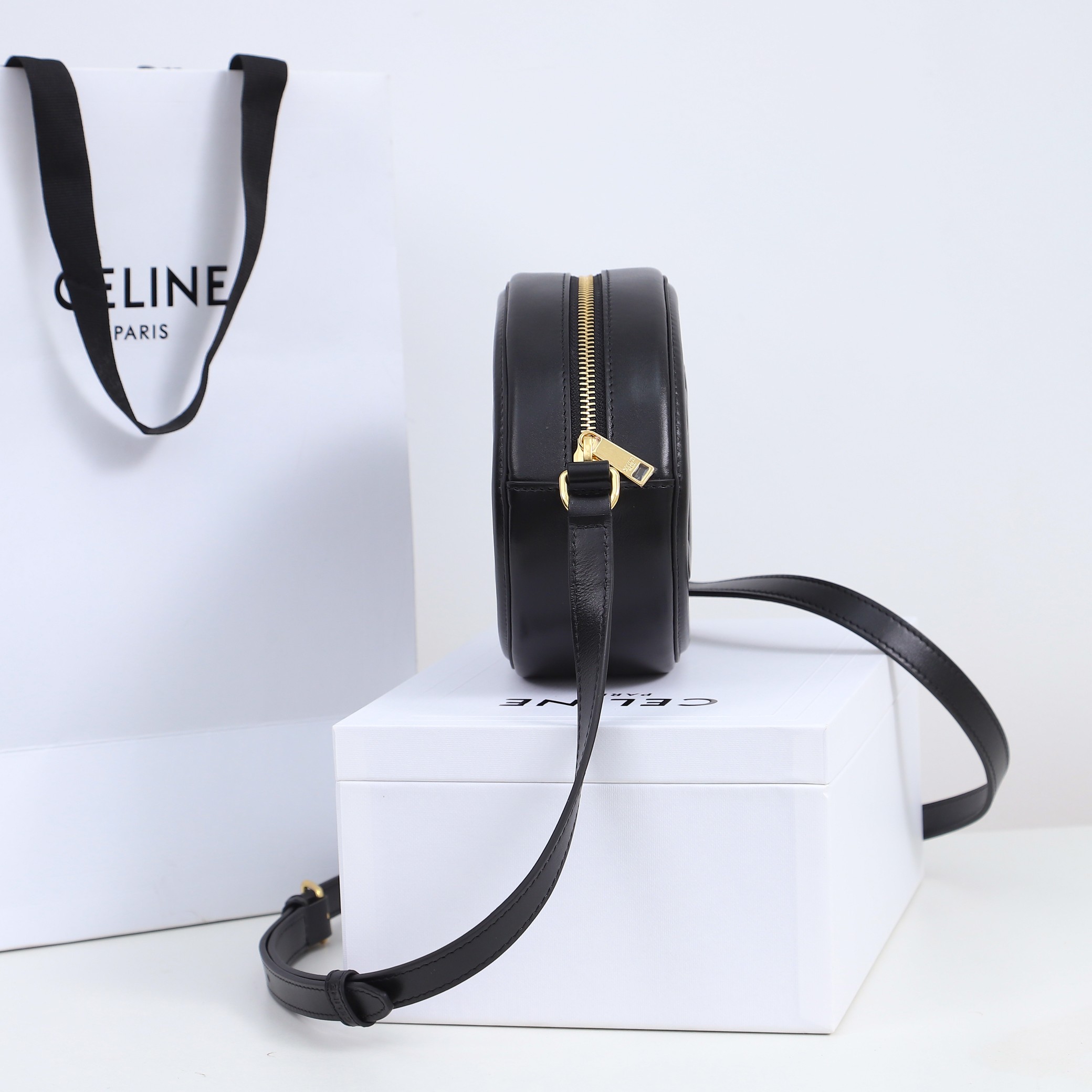 Wholesale Luxury Celine Oval Bag - Image 4