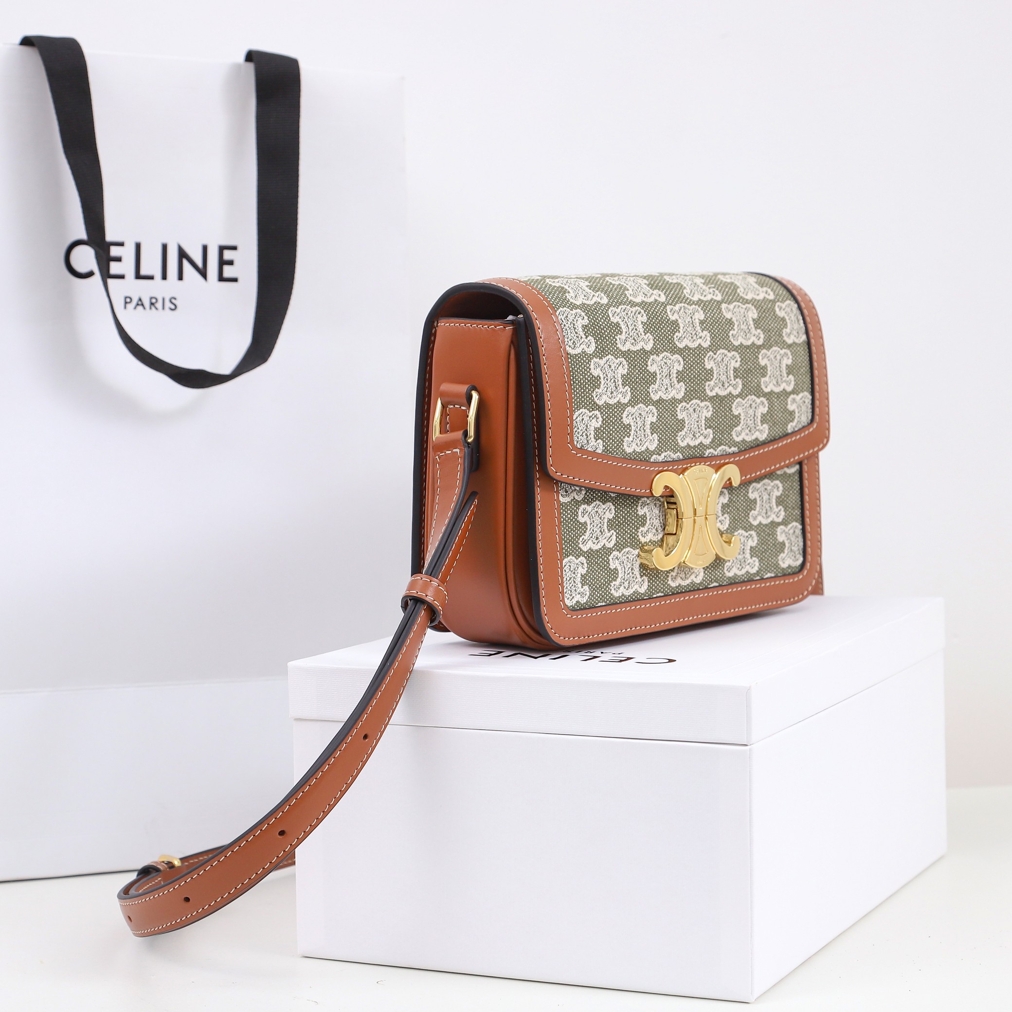 Wholesale Luxury Celine Classique Triomphe Bag - Image 6
