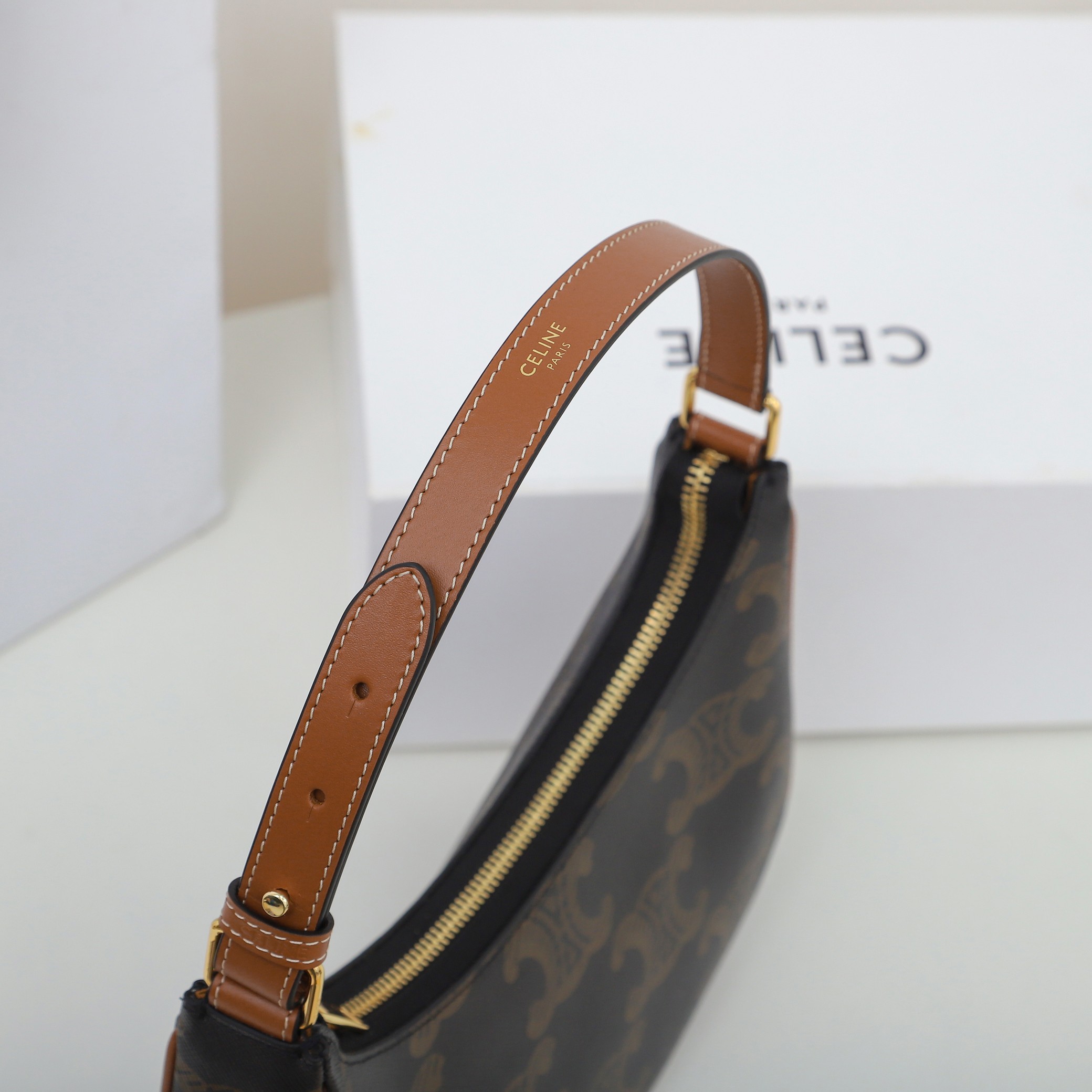 Wholesale Luxury Celine Ava Bag In Triomphe Canvas - Image 7