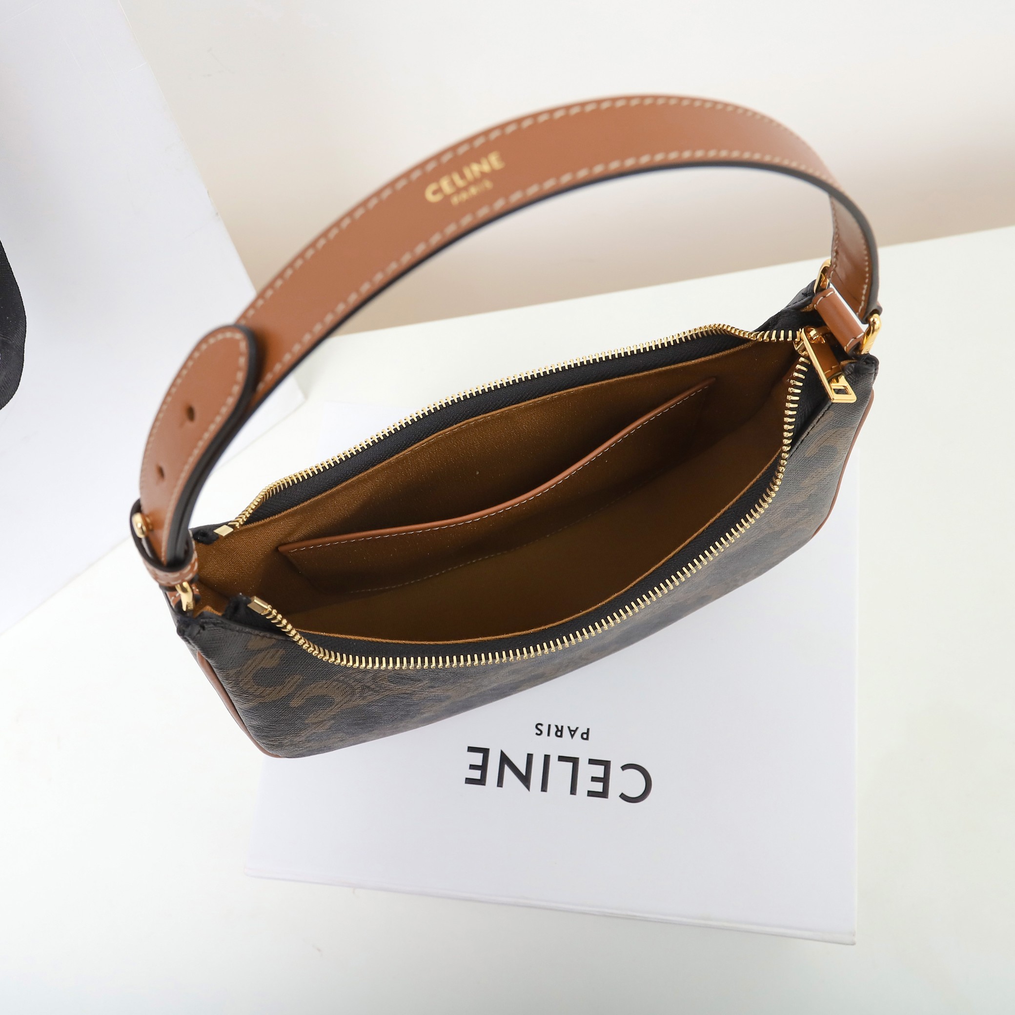 Wholesale Luxury Celine Ava Bag In Triomphe Canvas - Image 2