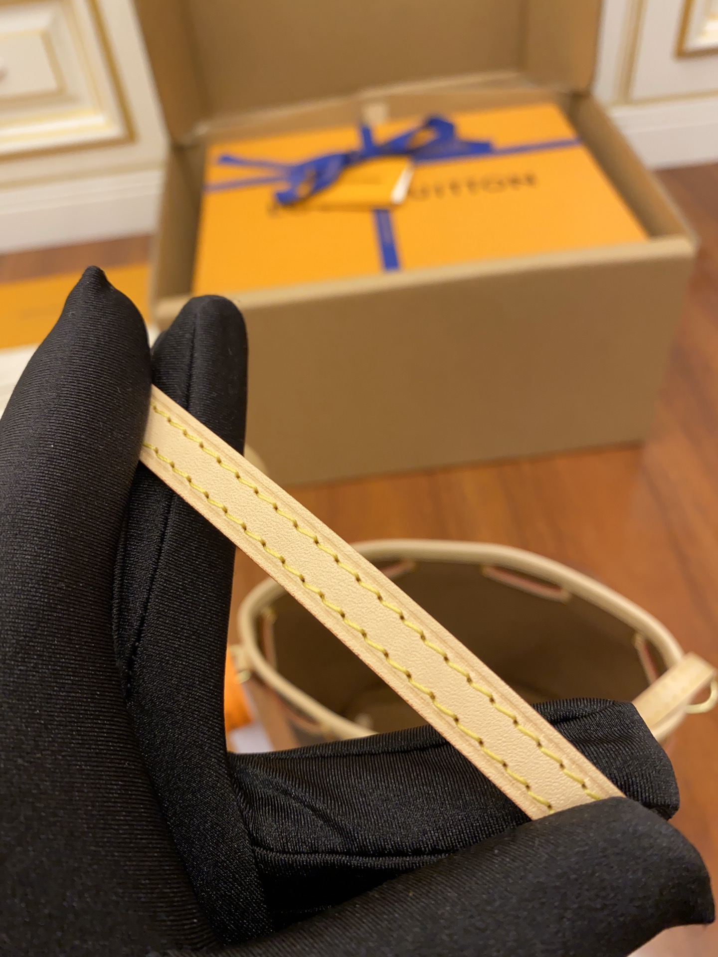 Wholesale Luxury Louis Vuitton Nano Noe M41346 - Image 4