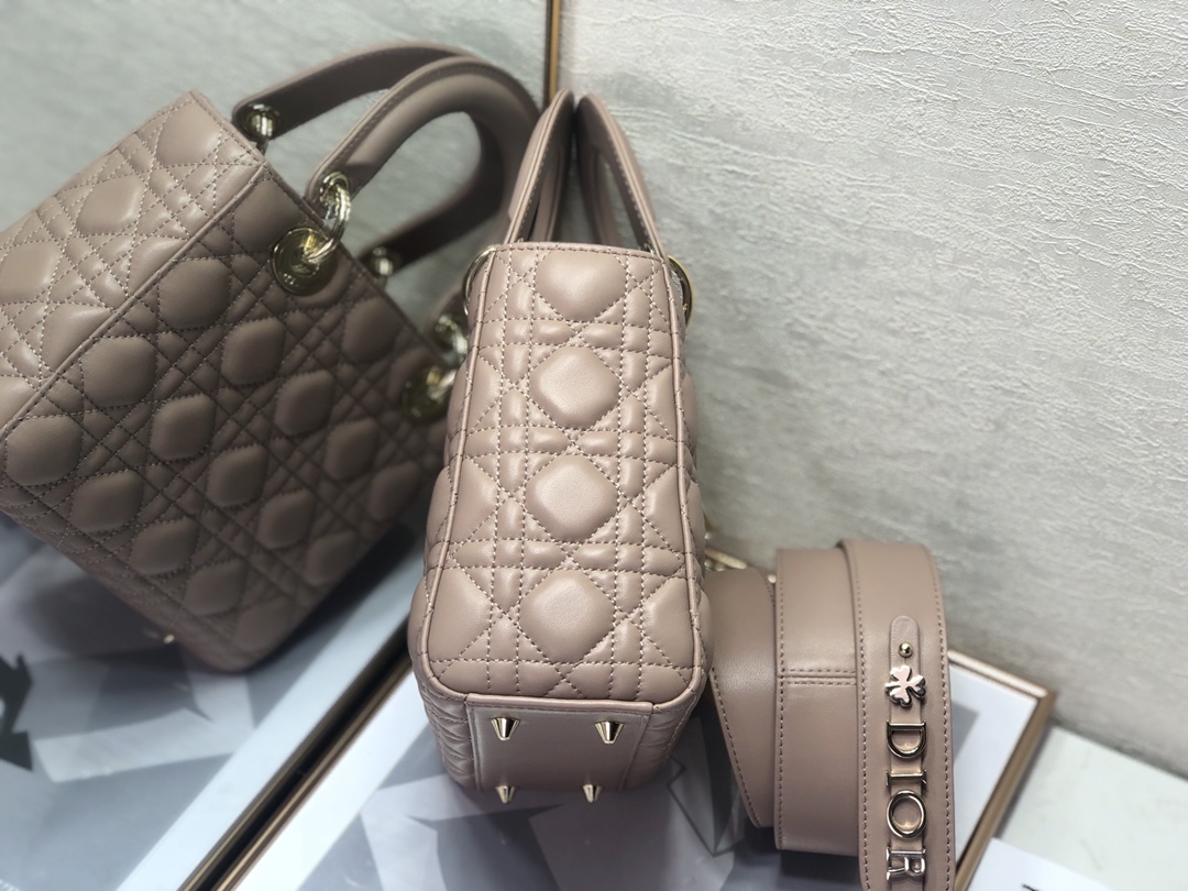 Wholesale Luxury Dior Medium Lady Dior Bag Cherry Rose Des Vents Patent Cannage Calfskin M0565Owcb_M49P - Image 7