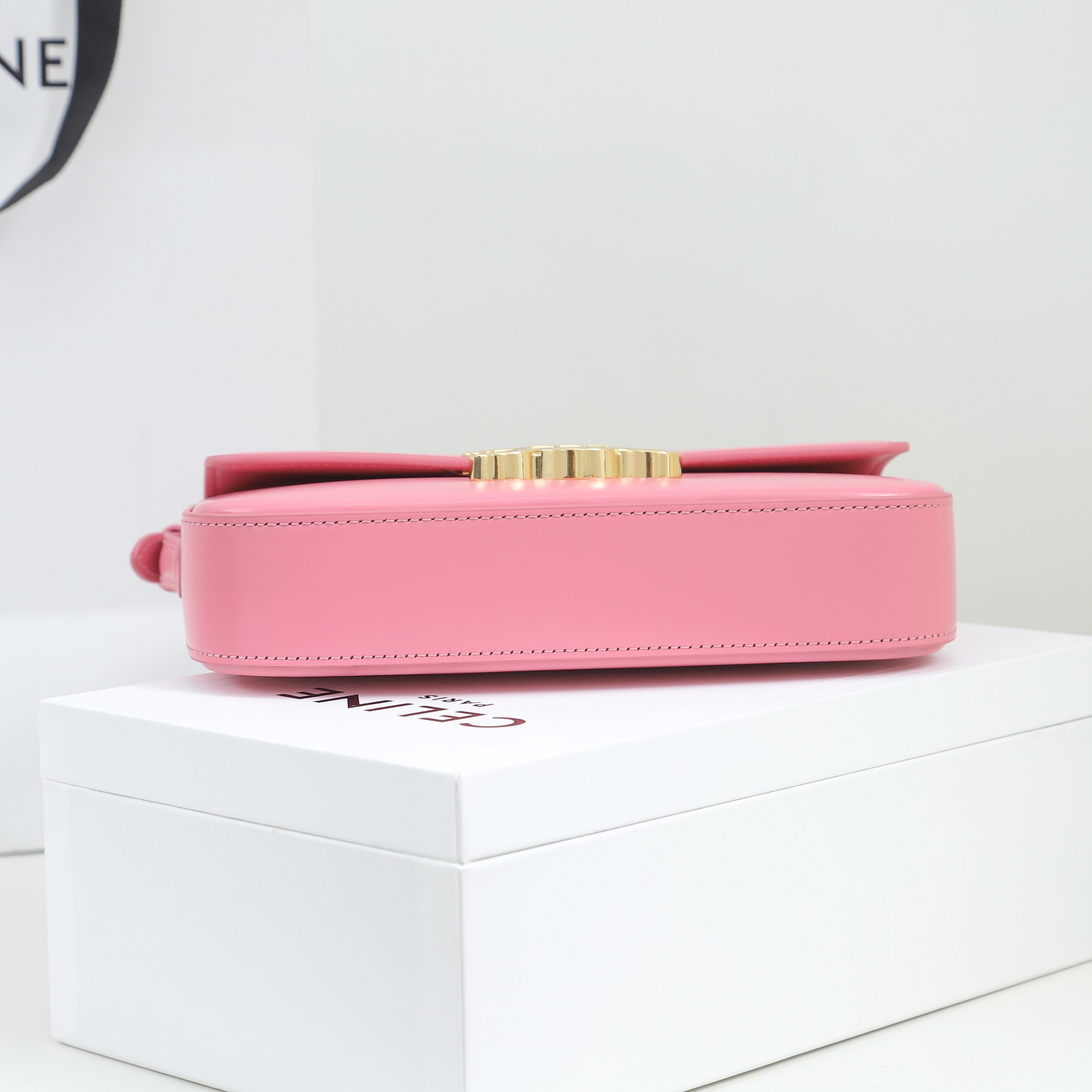 Wholesale Luxury Celine Shoulder Bag Triomphe In Shiny Calfskin Pink - Image 7