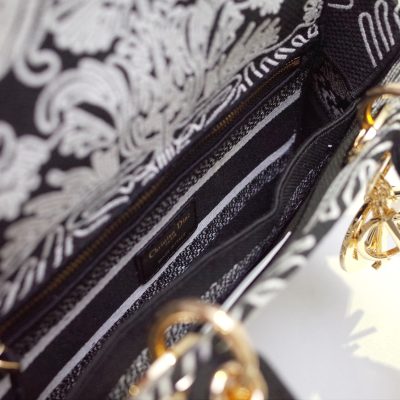 Alternative view of Wholesale Luxury Dior Medium Lady D-Lite Bag M0565Omdv_M993
