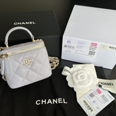 Alternative view of Wholesale Luxury Chanel 22 White Ap2198