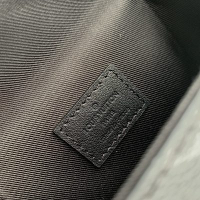 Alternative view of Wholesale Luxury Louis Vuitton Vertical Trunk Wearable Wallet M82077