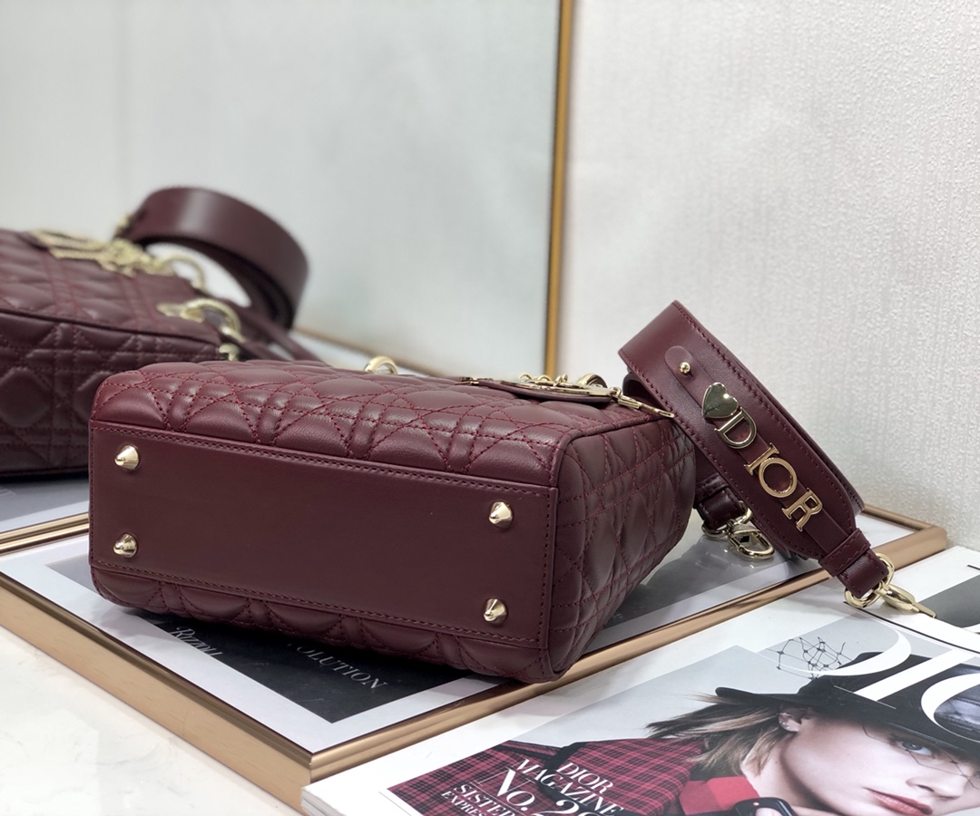 Wholesale Luxury Dior Medium Lady Dior Bag Cherry Red Patent Cannage Calfskin M0565Owcb_M323 - Image 3