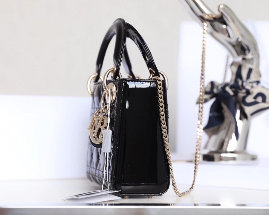 Wholesale Luxury Dior Mini Lady Dior Bag Black Patent Cannage Calfskin M0565Pwrt_M900A - Image 5