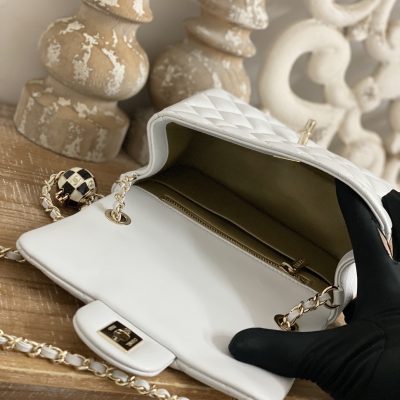 Alternative view of Wholesale Luxury Chanel Cf Mini 1786 White