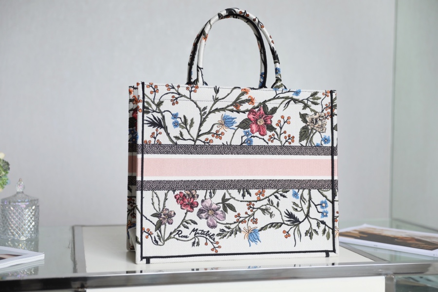 Wholesale Luxury Dior Book Tote White Multicolor Dior Petites Fleurs Embroidery - Image 2