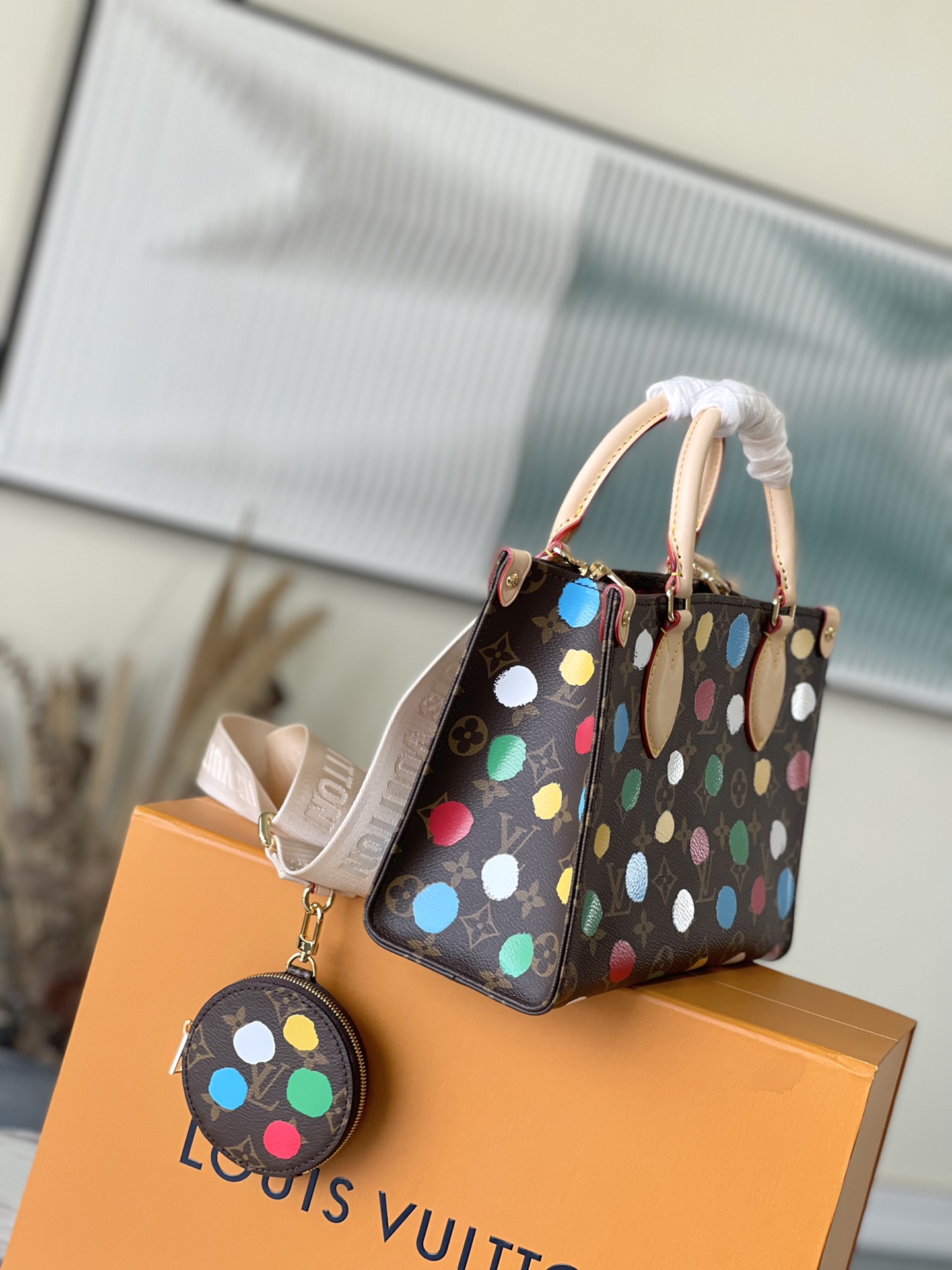 Wholesale Luxury Louis Vuitton Yk Onthego Pm M46380 - Image 8
