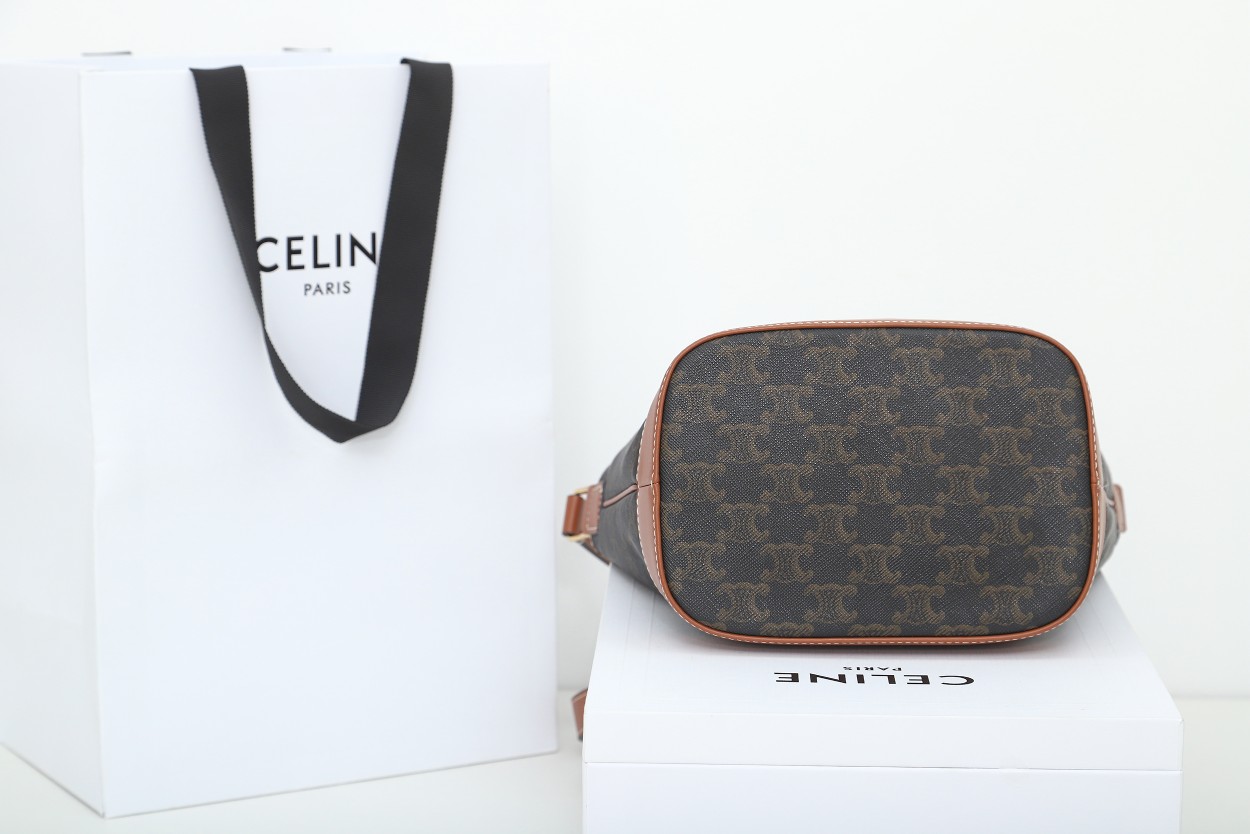 Wholesale Luxury Celine Medium Bucket In Triomphe - Image 6