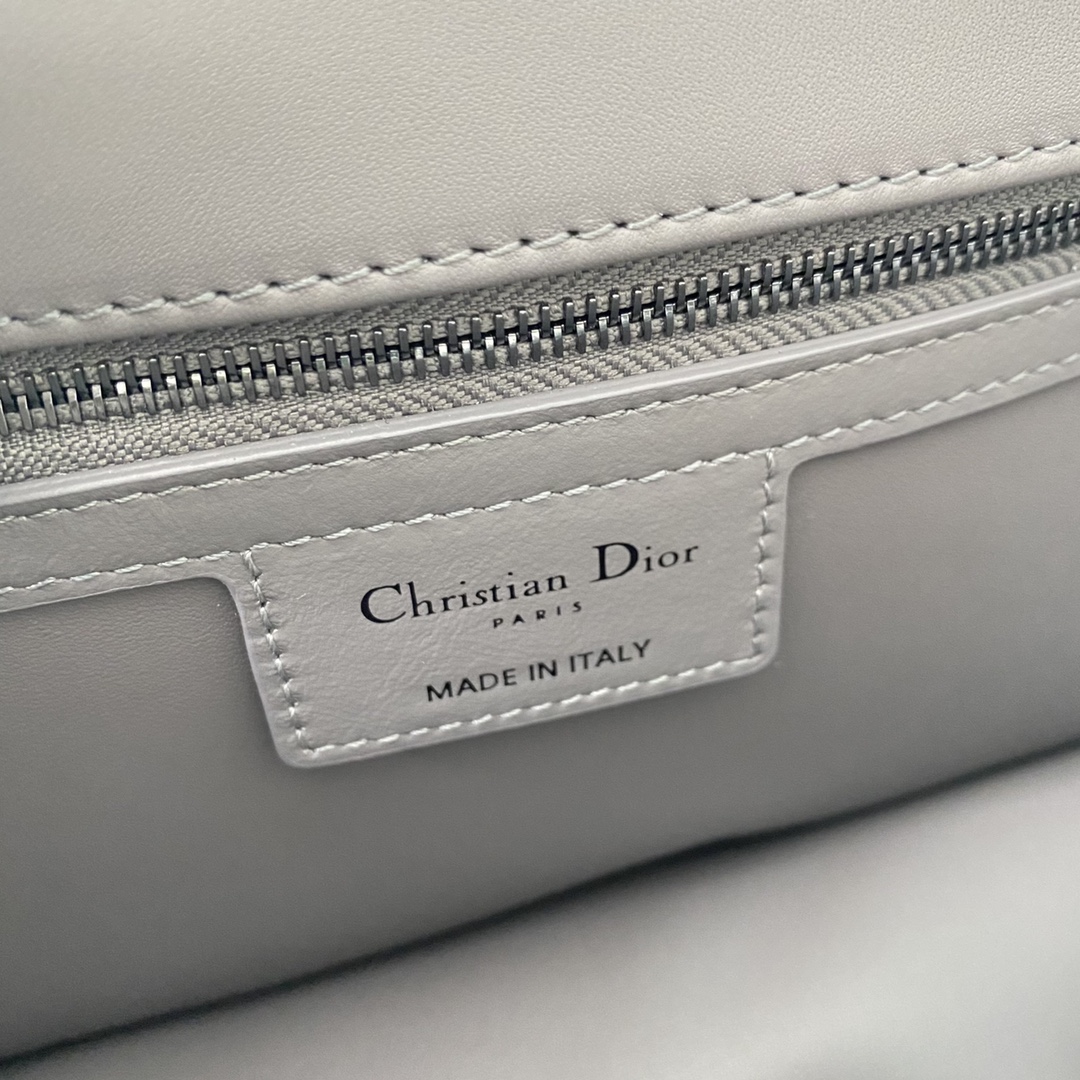 Wholesale Luxury Dior Medium Caro Bag M9242Bngk_M41G - Image 6