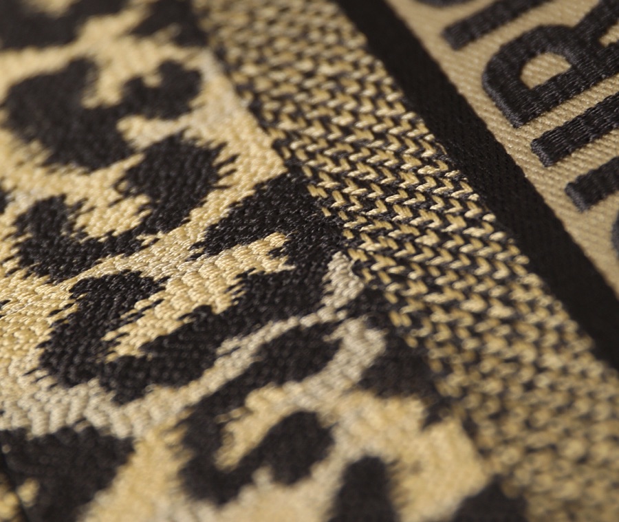 Wholesale Luxury Dior Book Tote Medium Beige Multicolor Mizza Embroidery M1296Zrhm_M918 - Image 5