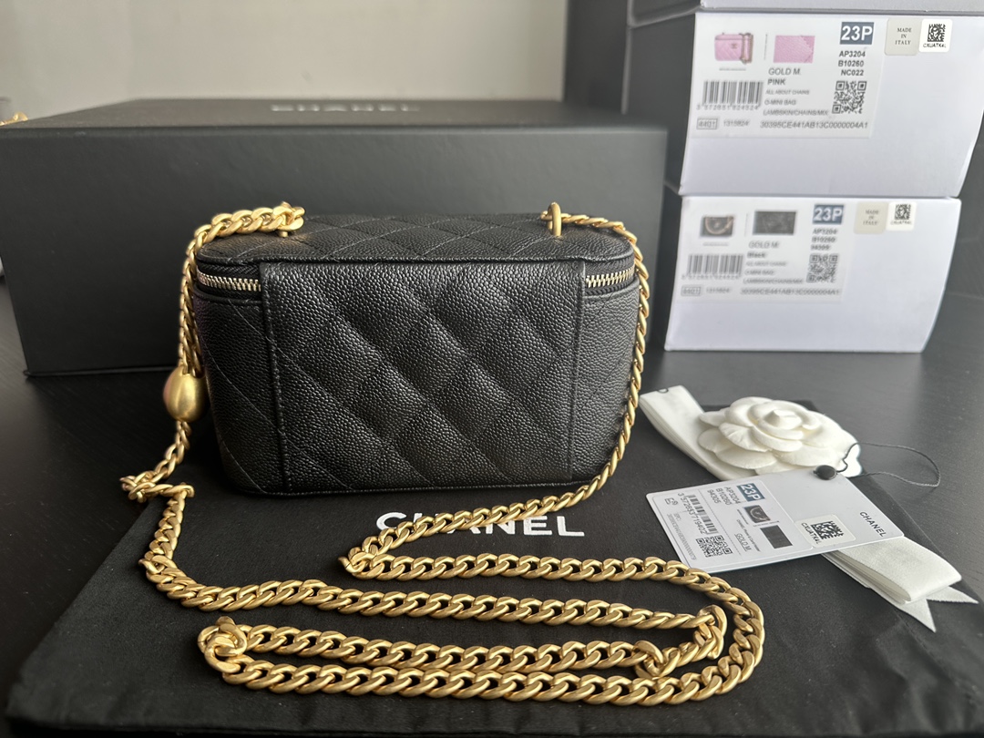 Wholesale Luxury Chanel Vanity Case Black Ap3204 - Image 3
