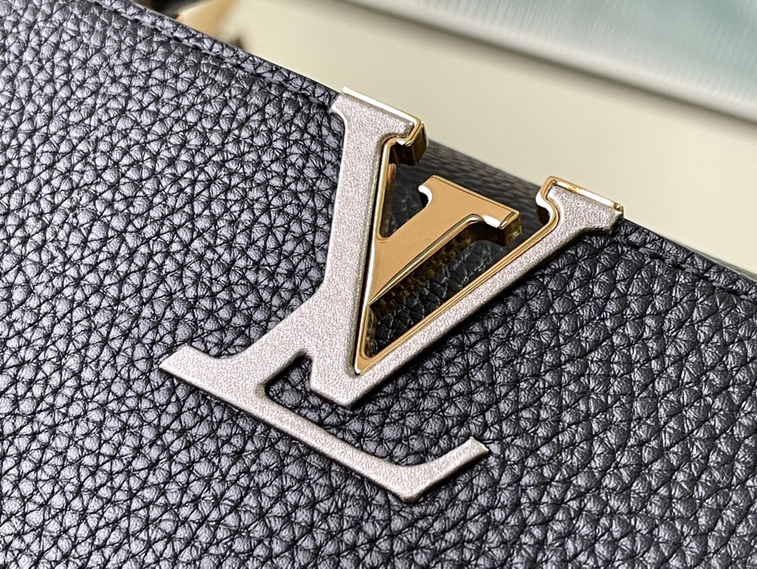 Wholesale Luxury Louis Vuitton Z Capucines Mm M21121 - Image 6