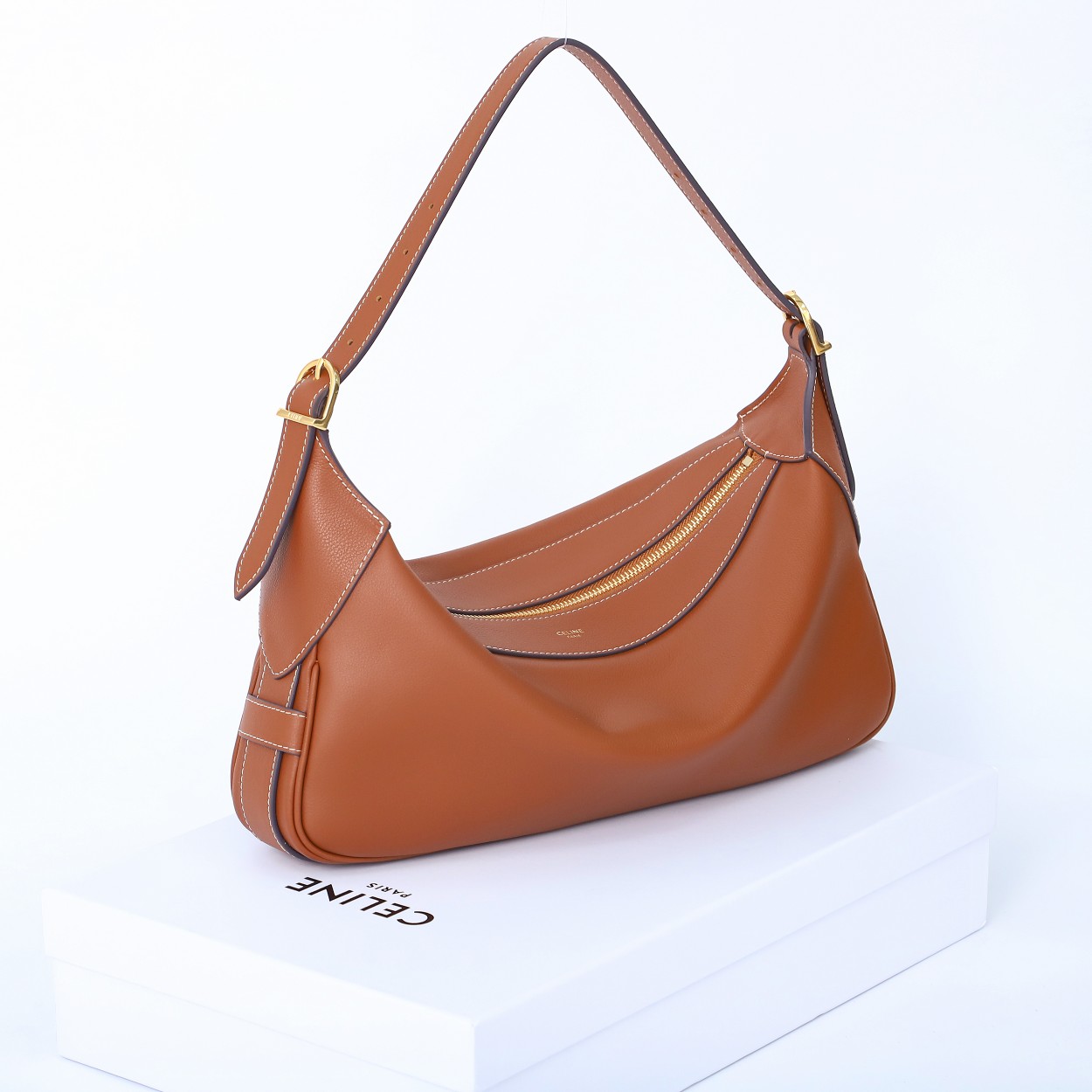 Wholesale Luxury Celine Medium Romy 197443Dpj.04Lu - Image 8