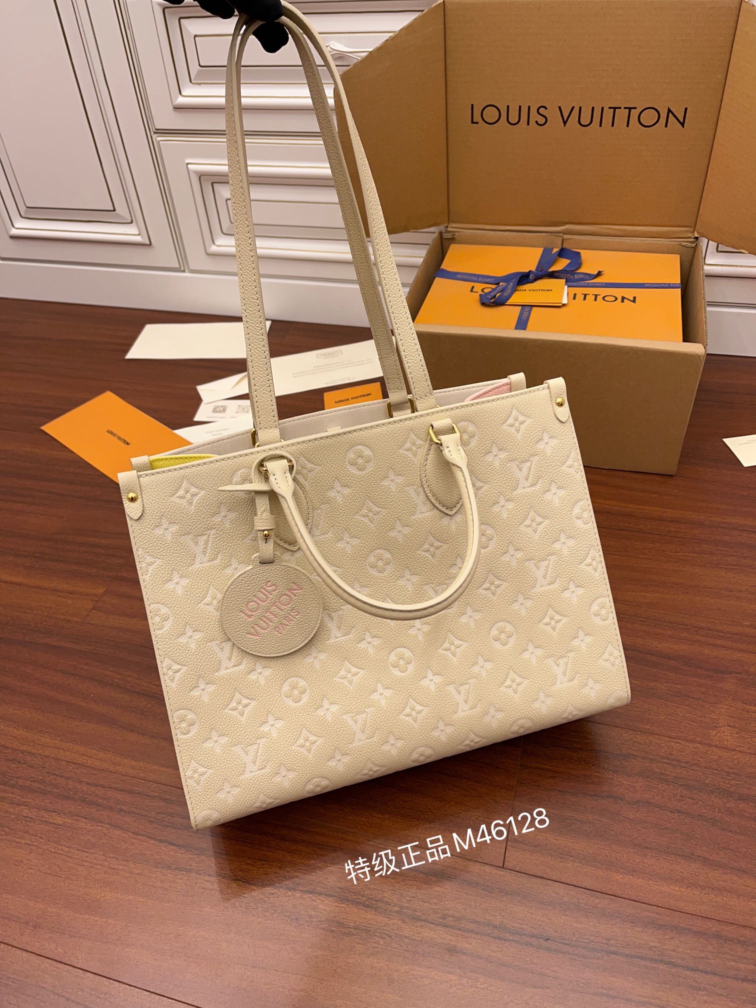 Wholesale Luxury Louis Vuitton Onthego Mm Rose Beige M46128