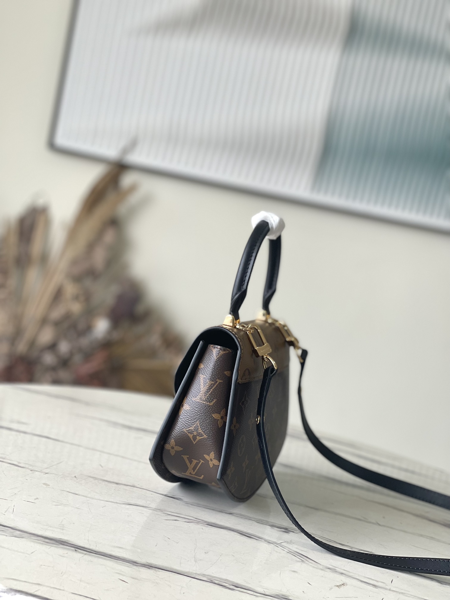 Wholesale Luxury Louis Vuitton Tilsitt M46548 - Image 6