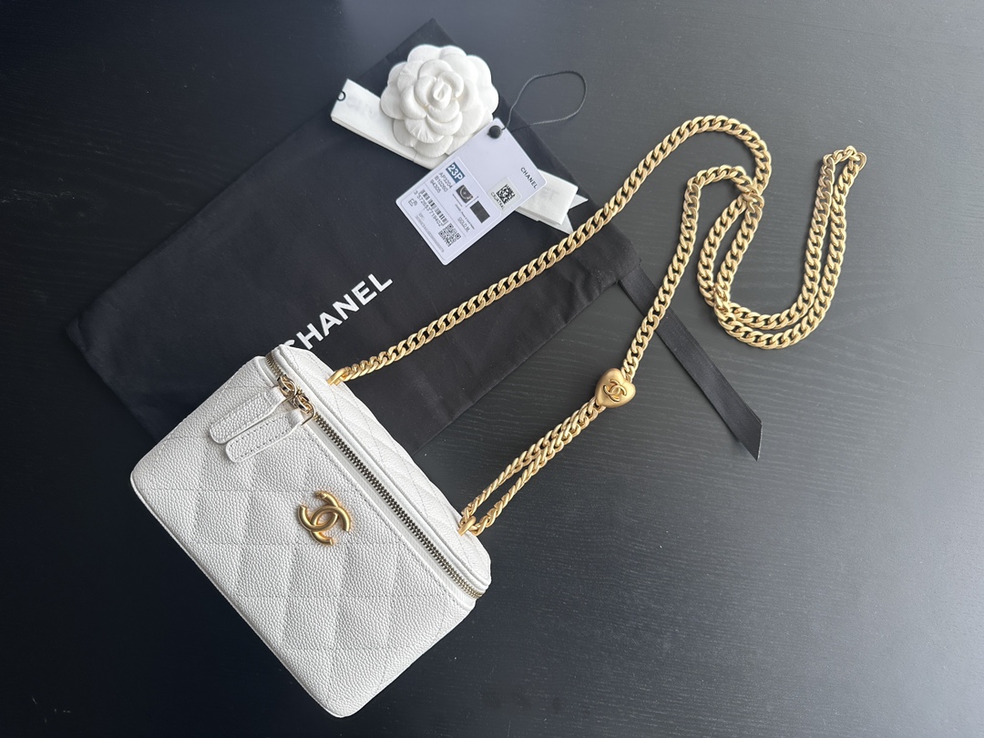 Wholesale Luxury Chanel Vanity Case White Ap3204 - Image 9