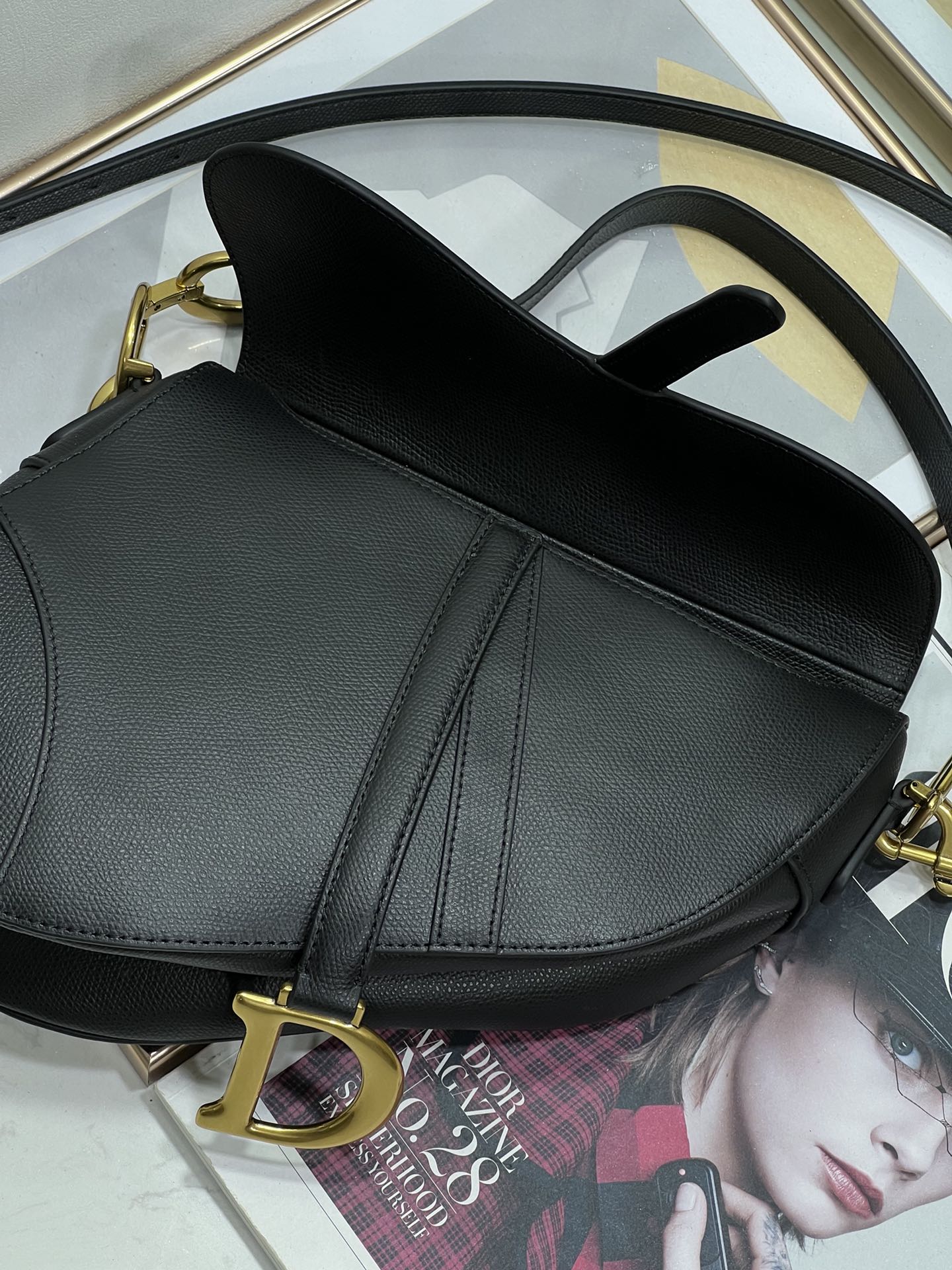 Wholesale Luxury Dior Saddle Bag Black Grained Calfskin M0455Cbaa_M900 - Image 3