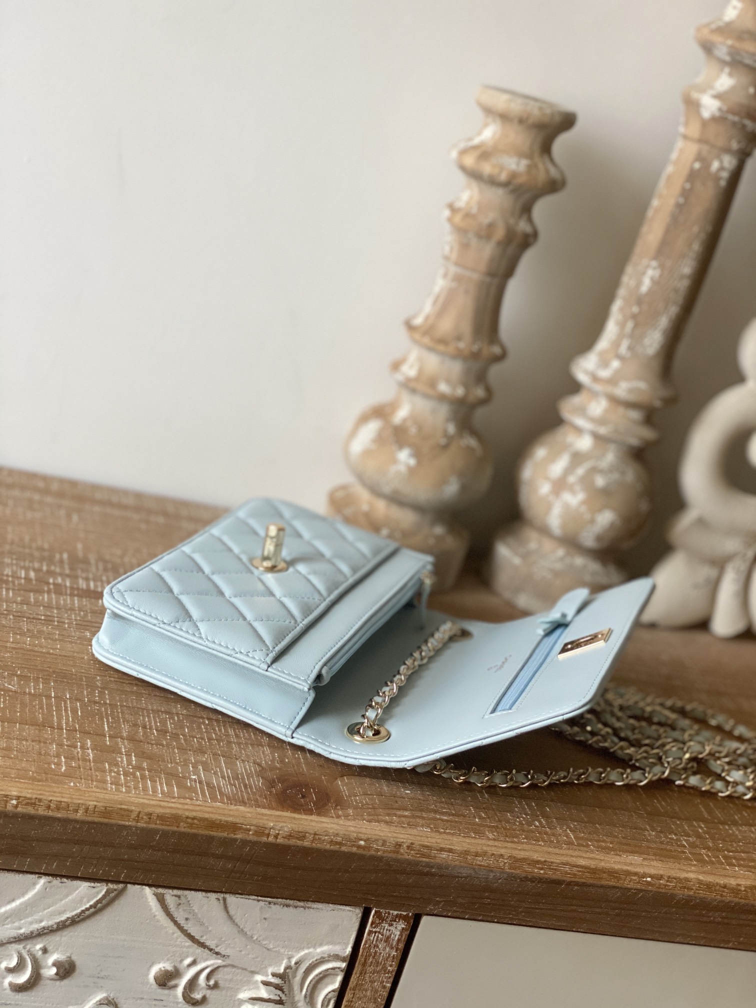 Wholesale Luxury Chanel Wallet On Chain Cloud Blue Ap1450 - Image 9