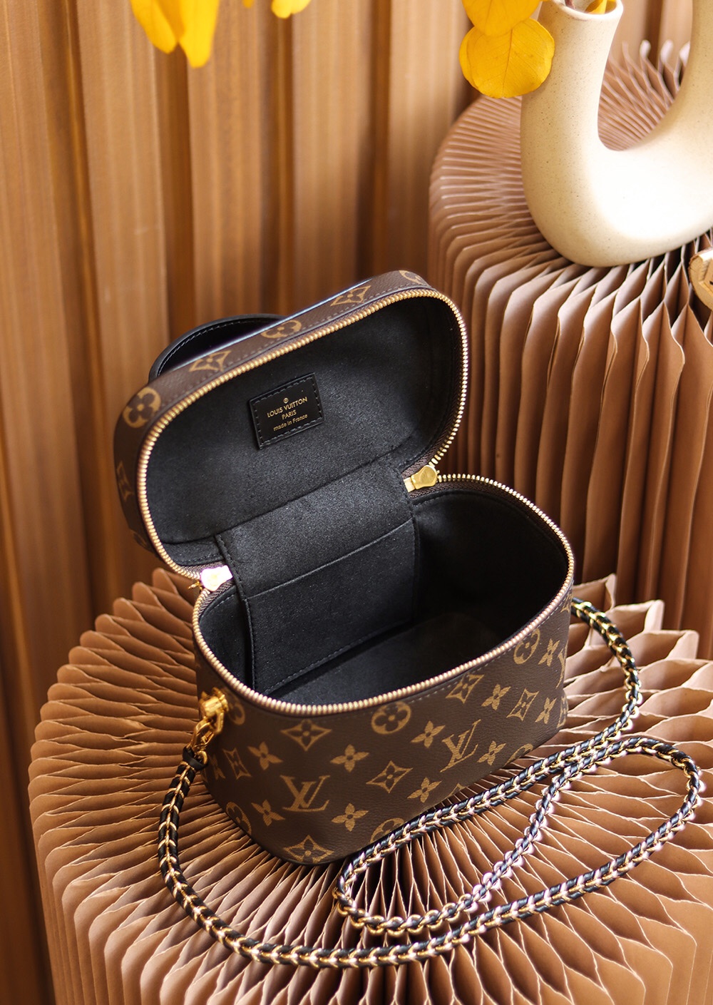 Wholesale Luxury Louis Vuitton Monogram Vanity Pm M45165 - Image 3