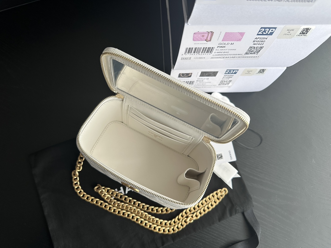Wholesale Luxury Chanel Vanity Case White Ap3204 - Image 3