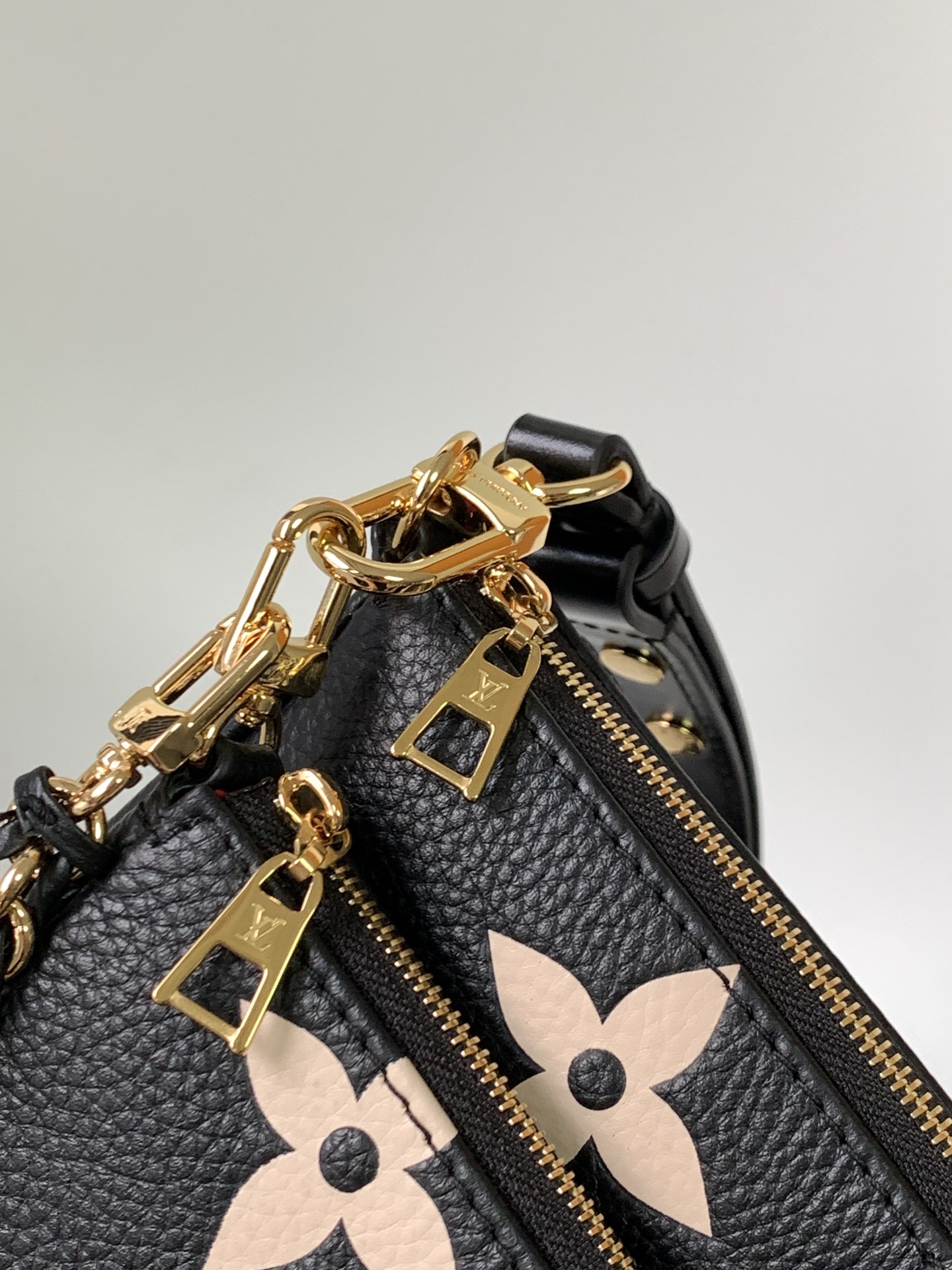 Wholesale Luxury Louis Vuitton Multi Pochette Accessoires M45777 - Image 7