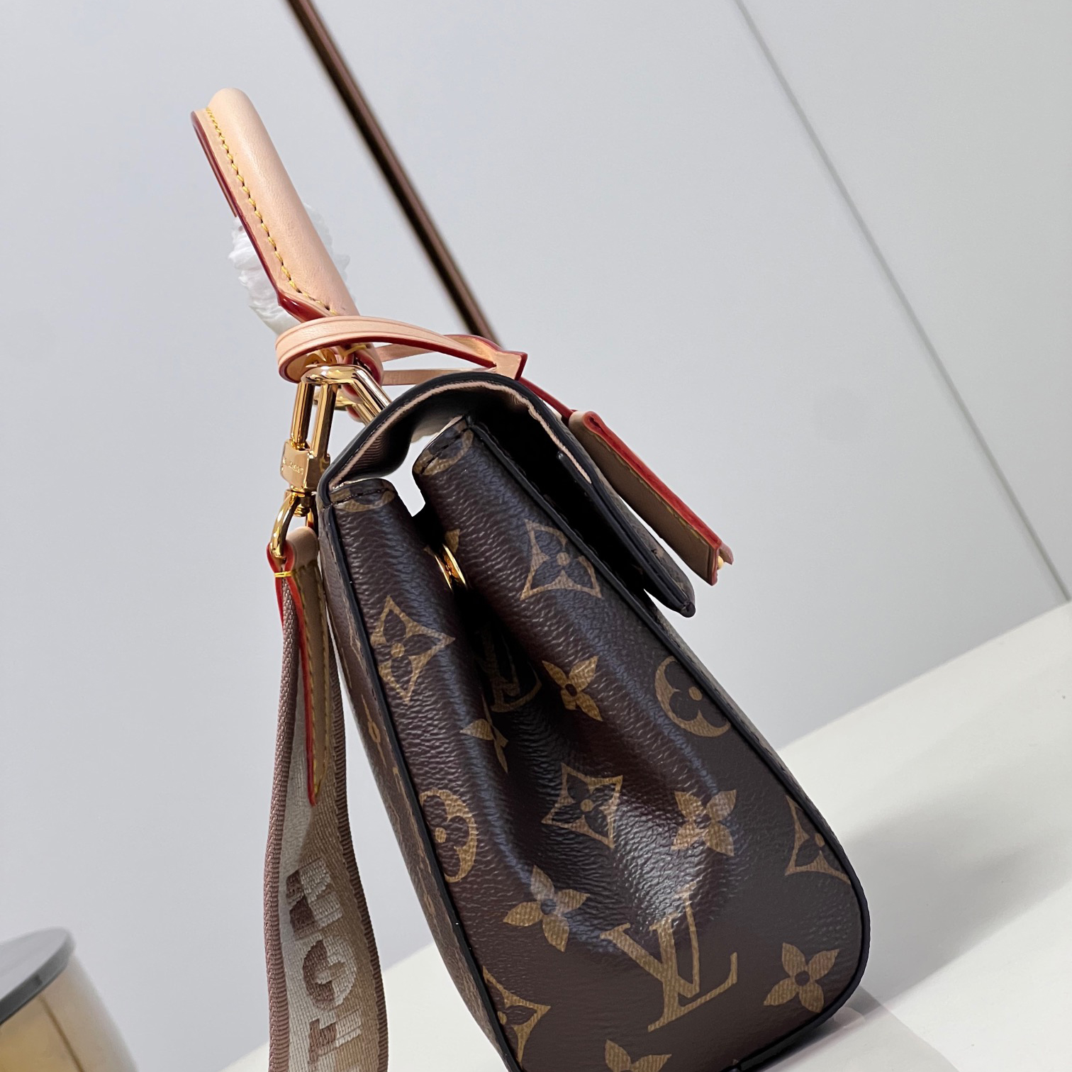 Wholesale Luxury Louis Vuitton Cluny Bb M46055 - Image 7