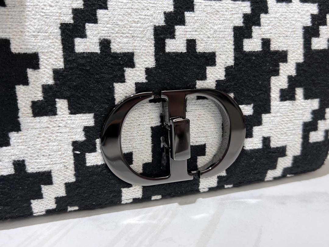 Wholesale Luxury Dior Small Caro Bag M9241Btio_M911 - Image 2