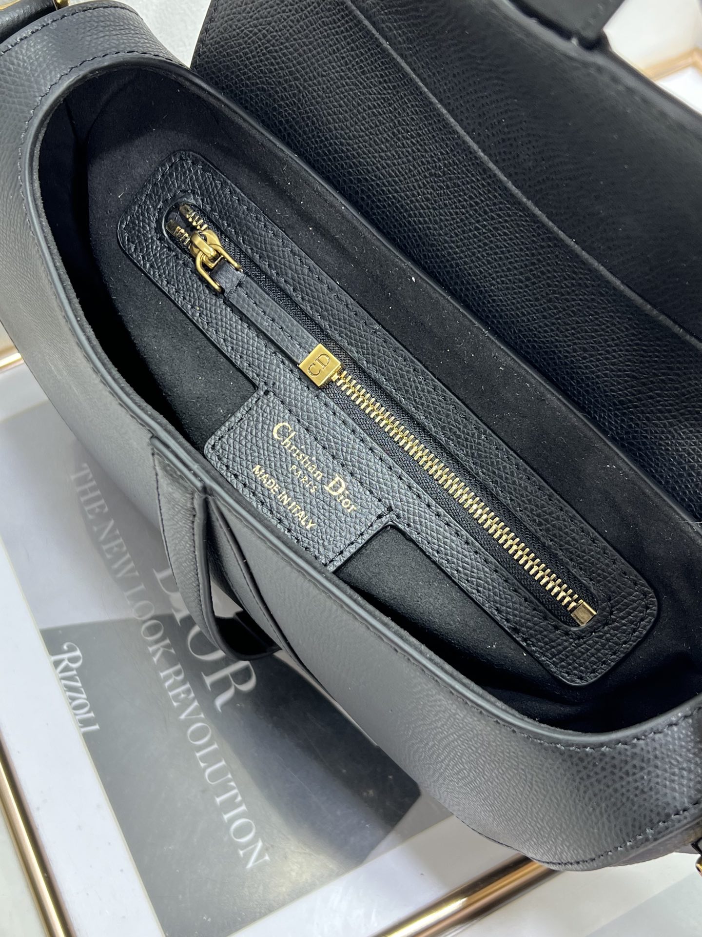 Wholesale Luxury Dior Saddle Bag Black Grained Calfskin M0455Cbaa_M900 - Image 2