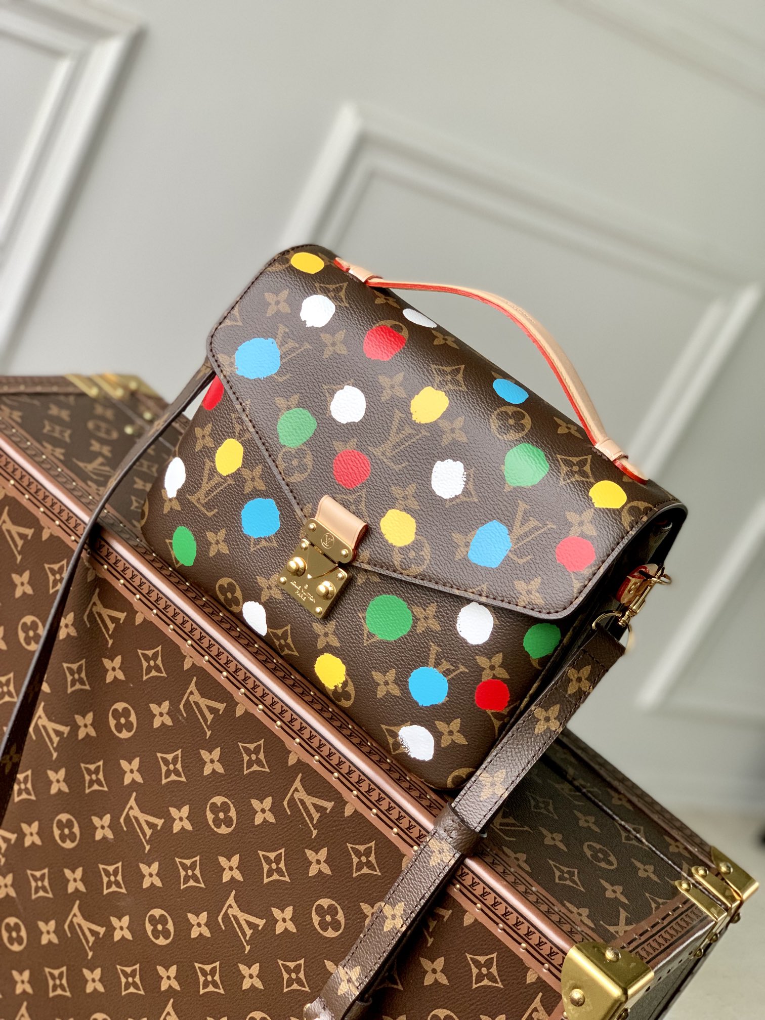 Wholesale Luxury Louis Vuitton Yk Pochette Metis M46384