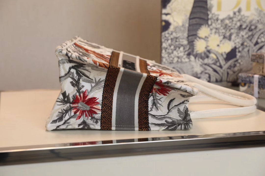 Wholesale Luxury DiorBook Tote White Multicolor Dior Petites Fleurs Embroidery - Image 2