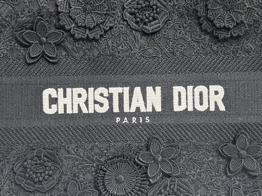 Wholesale Luxury Dior Book Tote Medium D-Lace Macrame M1296Zeax_M911 - Image 7