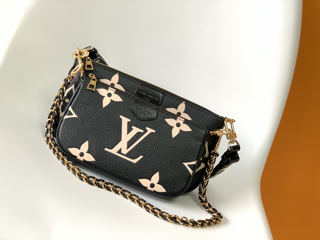 Wholesale Luxury Louis Vuitton Multi Pochette Accessoires M45777