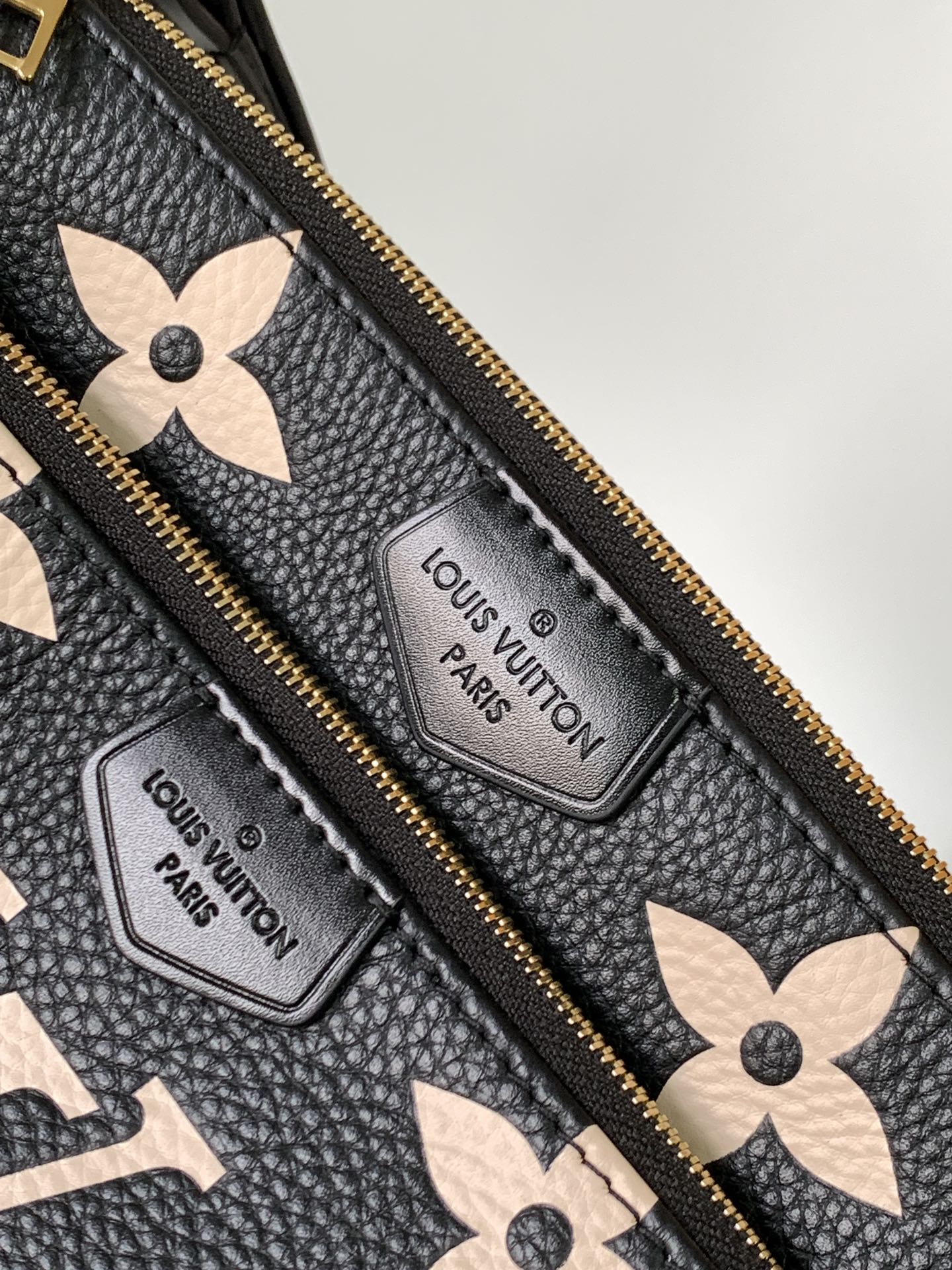 Wholesale Luxury Louis Vuitton Multi Pochette Accessoires M45777 - Image 8