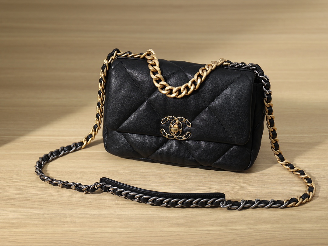 Wholesale Luxury Chanel Cf 19 Black Handbag - Image 5
