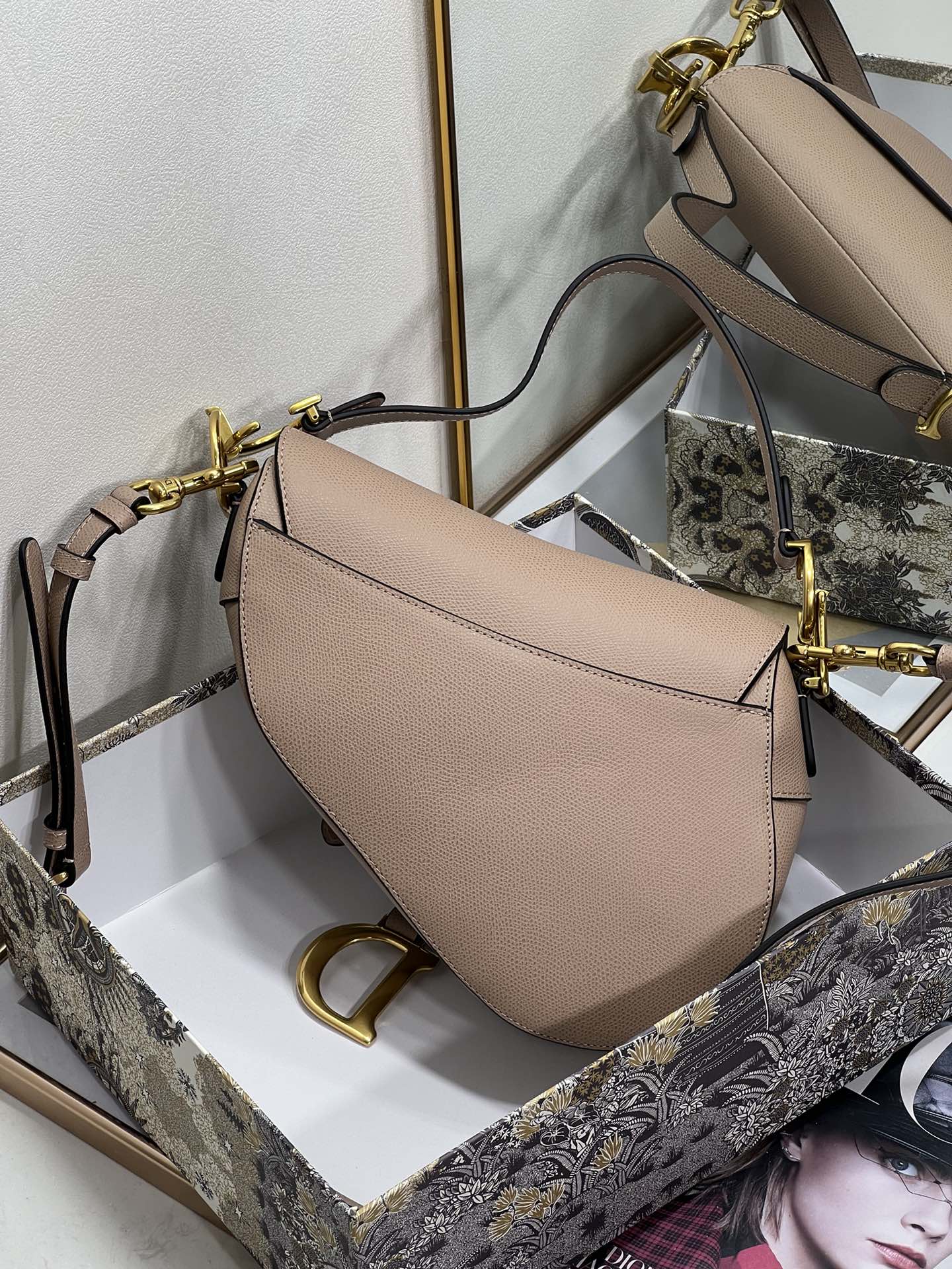 Wholesale Luxury Dior Saddle Bag Sand Pink Grained Calfskin M0455Cbaa_M84P - Image 3