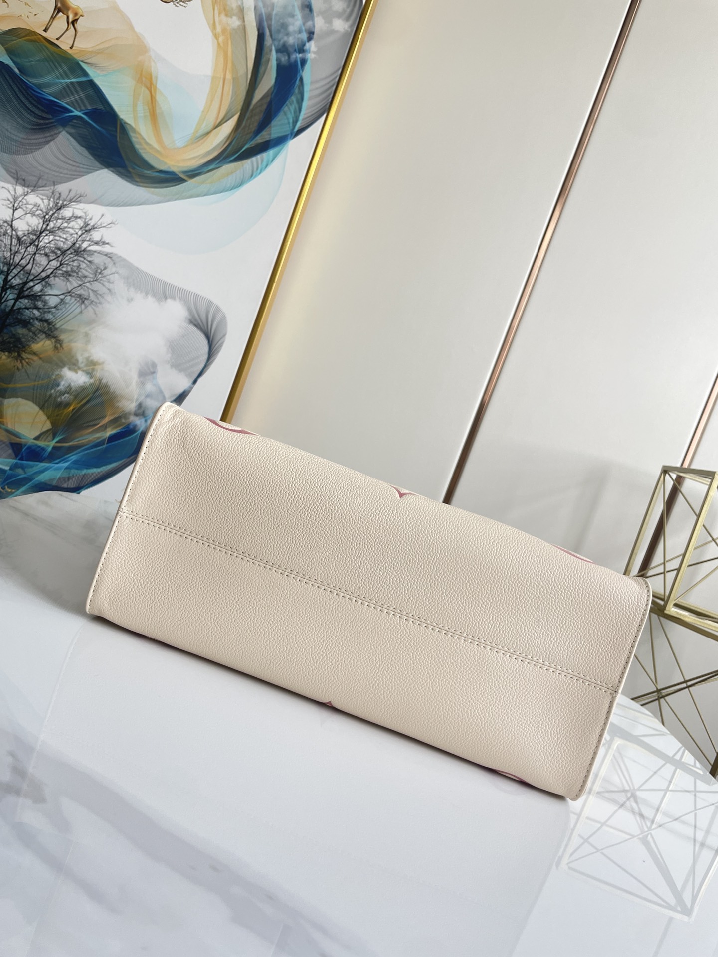 Wholesale Luxury Louis Vuitton Onthego Mm Tote Bag M21575 - Image 5