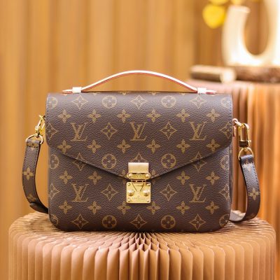 Wholesale Luxury Louis Vuitton Pochette Metis East West M44875