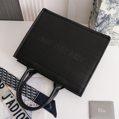 Alternative view of Wholesale Luxury Dior Book Tote Large White Multicolor Dior Petites Fleurs Embroidery M1286Zeau_M933