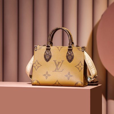 Alternative view of Louis Vuitton OnTheGo PM Tote Bag M46373